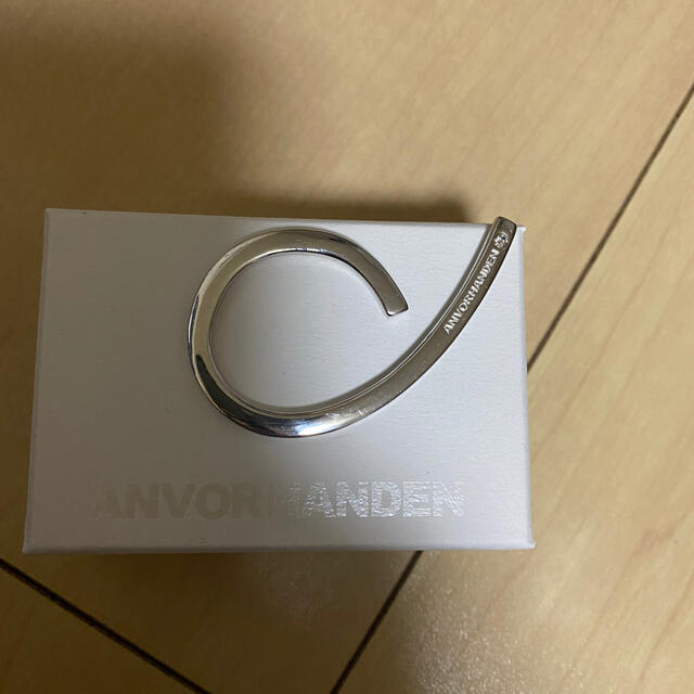 イヤーカフ anvorhanden