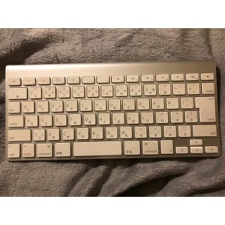 アップル(Apple)のジャンク品　APPLE WIRELESS KEYBOARD MC184J/A(PC周辺機器)