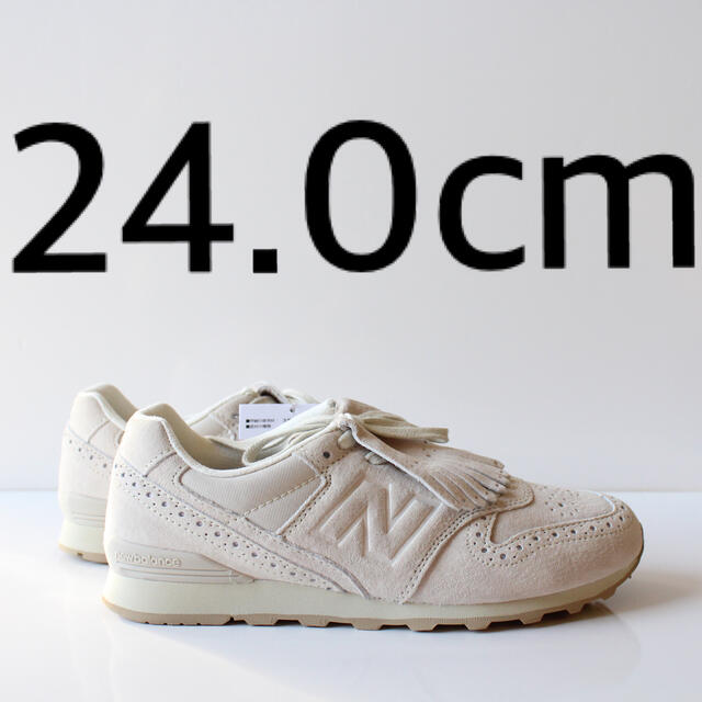 New Balance(ニューバランス)の新品　ニューバランス　WL996 PRA アイボリー　24.0cm レディースの靴/シューズ(スニーカー)の商品写真