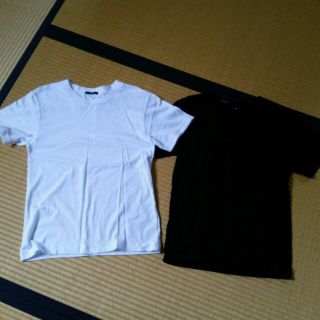 エモダ(EMODA)の専用です！EMODA Tシャツ 二枚セット(Tシャツ(半袖/袖なし))