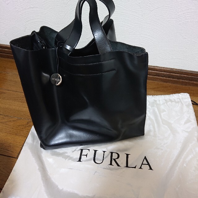 お値下げ❗️FURLA ハンドバッグ