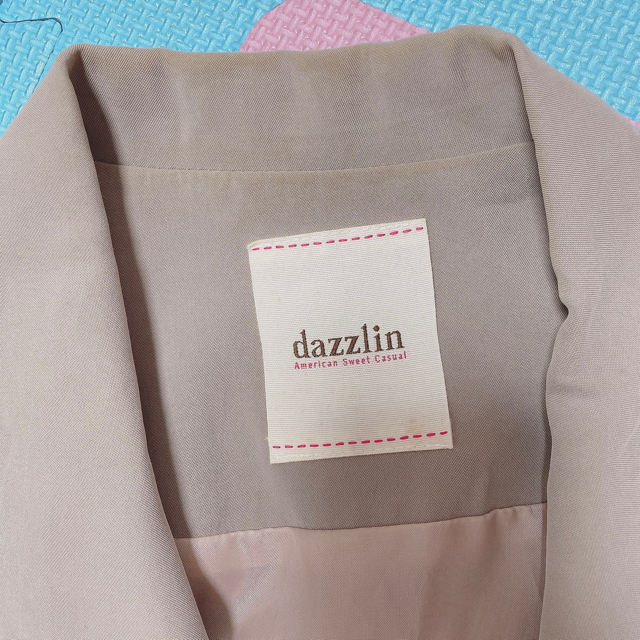 dazzlin(ダズリン)のdazzlin ダズリン　ジャケット レディースのジャケット/アウター(テーラードジャケット)の商品写真