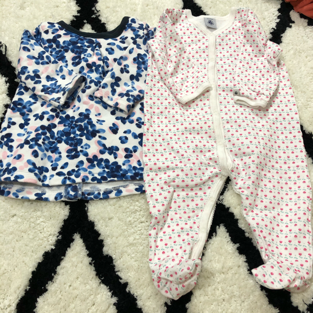 PETIT BATEAU(プチバトー)の美品  秋～冬物 ロンパース まとめ売り 女の子 キッズ/ベビー/マタニティのベビー服(~85cm)(ロンパース)の商品写真