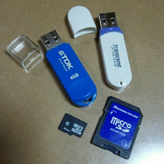 Usbメモリー(8G 4G)microSd(4G)(PC周辺機器)