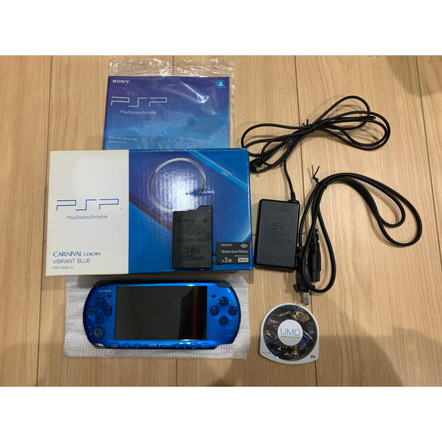 PlayStation Portable(プレイステーションポータブル)のSONY PlayStationPortable PSP-3000  エンタメ/ホビーのゲームソフト/ゲーム機本体(携帯用ゲーム機本体)の商品写真