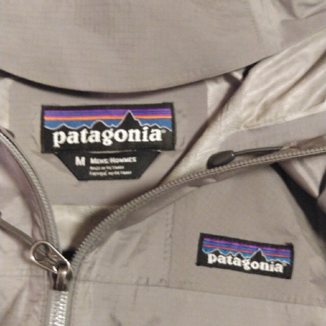 patagonia(パタゴニア)のオラフ様専用パタゴニア、マウンテンパーカー メンズのジャケット/アウター(マウンテンパーカー)の商品写真