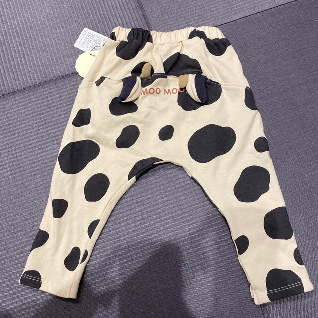 バースデイ 牛 ズボン 90 キッズ/ベビー/マタニティのキッズ服男の子用(90cm~)(パンツ/スパッツ)の商品写真