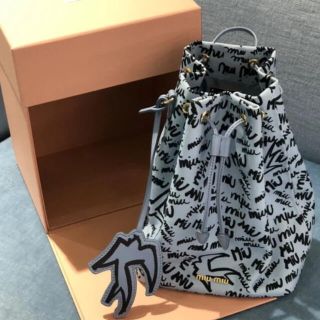 ミュウミュウmiumiu巾着ポーチバッグ水色ツバメ柄バレンシアガPRADAマルニ