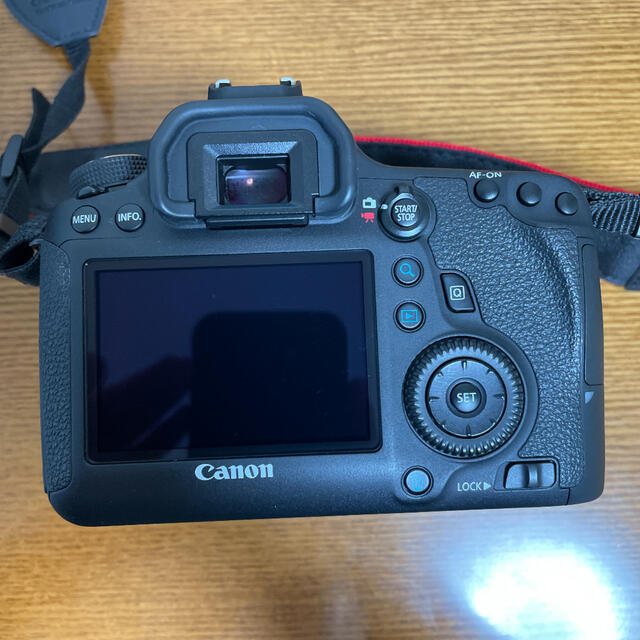 Canon(キヤノン)の【美品】Canon EOS 6D(WG) スマホ/家電/カメラのカメラ(デジタル一眼)の商品写真