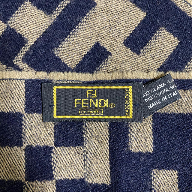 FENDI(フェンディ)のFENDI フェンディー　マフラー　ストール メンズのファッション小物(マフラー)の商品写真