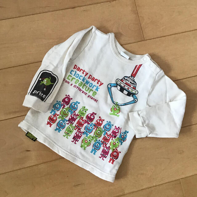 PARTYPARTY(パーティーパーティー)のPARTYPARTY  トレーナー　90㎝ キッズ/ベビー/マタニティのキッズ服男の子用(90cm~)(Tシャツ/カットソー)の商品写真