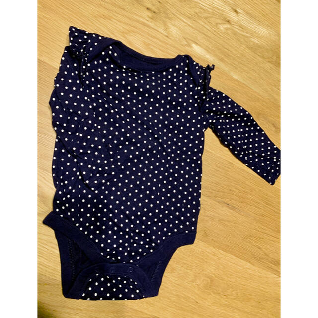 GAP Kids(ギャップキッズ)のgap ドット柄ロンパース キッズ/ベビー/マタニティのベビー服(~85cm)(ロンパース)の商品写真