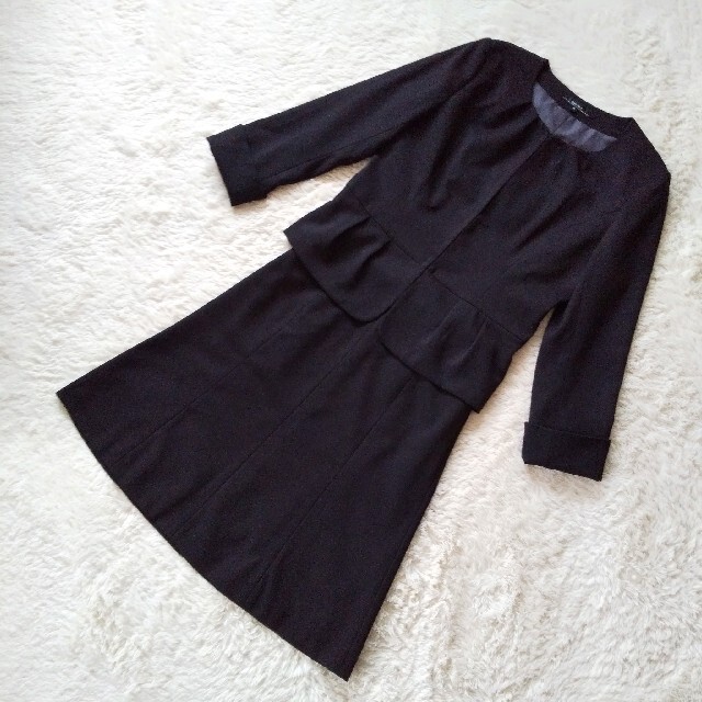 【美品】ママスーツに✨セットアップスーツ✨ノーカラージャケット&スカート レディースのフォーマル/ドレス(スーツ)の商品写真