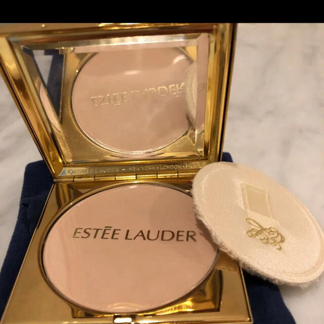 Estee Lauder(エスティローダー)のトランスルーセント フェースパウダー コンパクト コスメ/美容のベースメイク/化粧品(フェイスパウダー)の商品写真