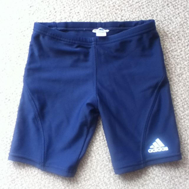 adidas(アディダス)の男の子 水着 キッズ/ベビー/マタニティのキッズ服男の子用(90cm~)(水着)の商品写真