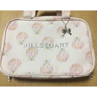 ジルバイジルスチュアート(JILL by JILLSTUART)の【値下げしました！】JILLSTUART 宝島社ムック本付録(ポーチ)