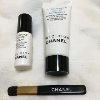 シャネル(CHANEL)のシャネル　サンプルの空容器2個、ブラシ1本(ボトル・ケース・携帯小物)