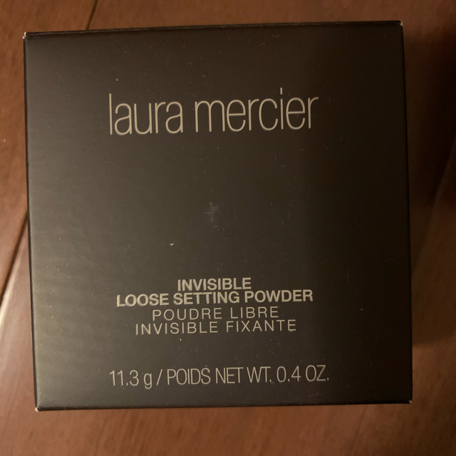 laura mercier(ローラメルシエ)の新品未使用ローラメルシエ♡ルースセッティングパウダーインヴィジブル コスメ/美容のベースメイク/化粧品(フェイスパウダー)の商品写真