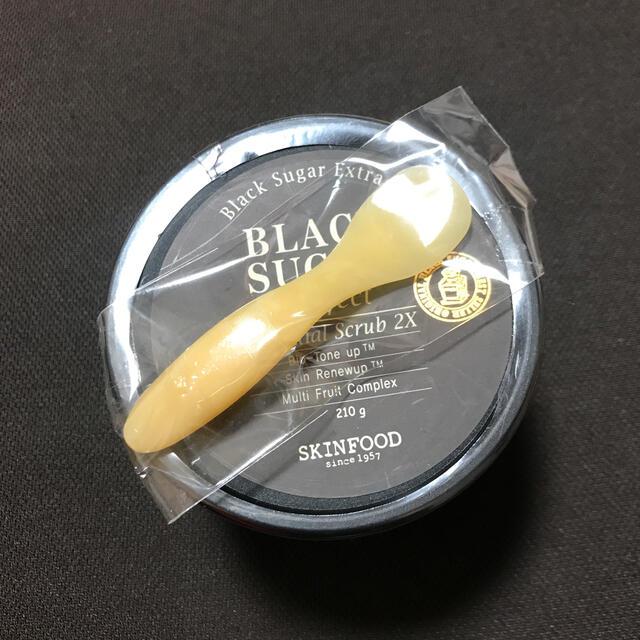 SKIN FOOD(スキンフード)のSKINFOOD  BLACK SUGAR Perfect コスメ/美容のスキンケア/基礎化粧品(パック/フェイスマスク)の商品写真