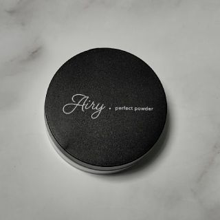 【新品】Airy Perfect Powder(フェイスパウダー)