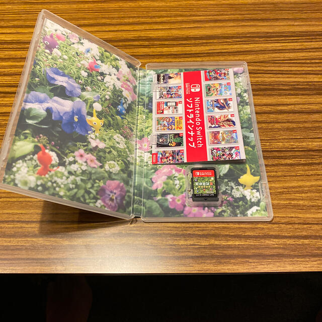 ピクミン3 デラックス Switch エンタメ/ホビーのゲームソフト/ゲーム機本体(家庭用ゲームソフト)の商品写真