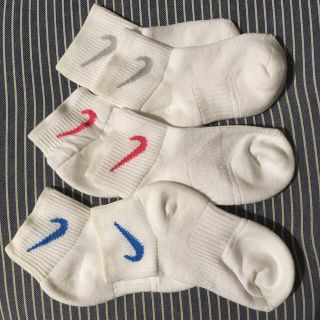 ナイキ(NIKE)のNIKE ナイキ  ソックス　白　3足セット　18〜20cm(靴下/タイツ)