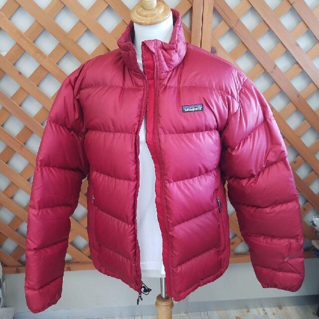 【 クリーニング済み】Patagonia ダウンジャケット