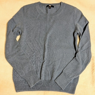 ユニクロ(UNIQLO)のカシミヤクルーネックセーター(ニット/セーター)