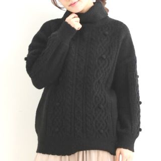 マジェスティックレゴン(MAJESTIC LEGON)の新品✨タグ付き♪ タートルネックの暖かいニット　BLACK  大特価❣️(ニット/セーター)