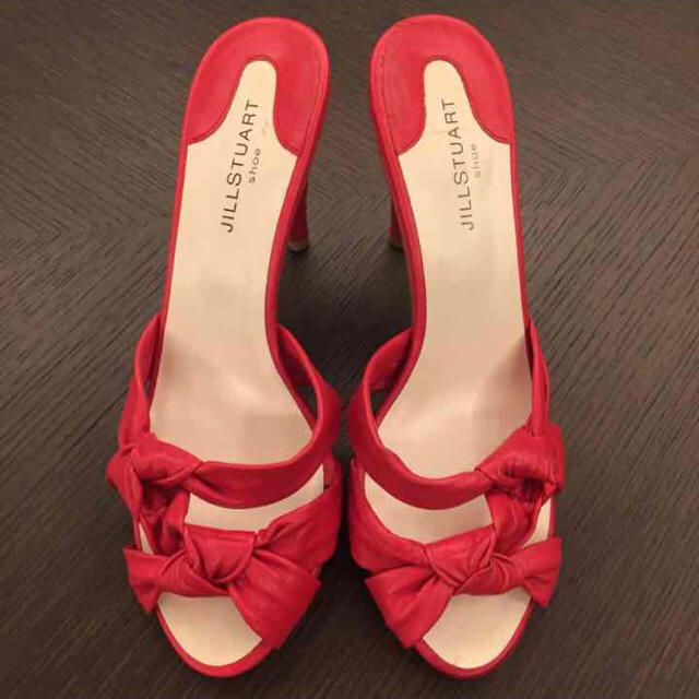 JILLSTUART(ジルスチュアート)の【未使用】REDリボンサンダル♡ レディースの靴/シューズ(サンダル)の商品写真
