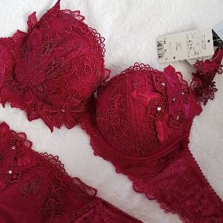 Wacoal - サルート♡店舗限定 98G♡D70,ソングMの通販 by ニャン吉