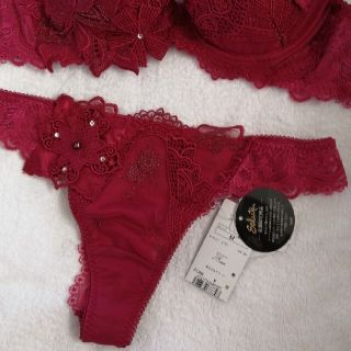 Wacoal - サルート♡店舗限定 98G♡D70,ソングMの通販 by ニャン吉