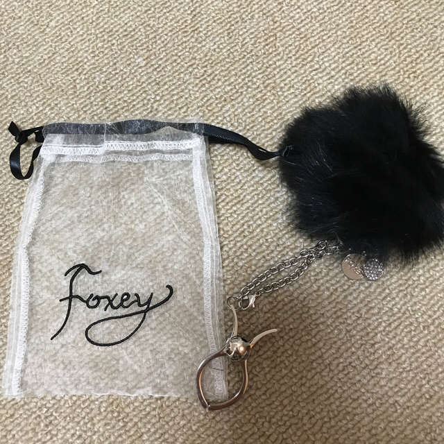 【未使用】フォクシー バッグチャーム グローブホルダー ファー