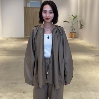 アメリヴィンテージ(Ameri VINTAGE)のEgg leather jacket サイズ2(ノーカラージャケット)