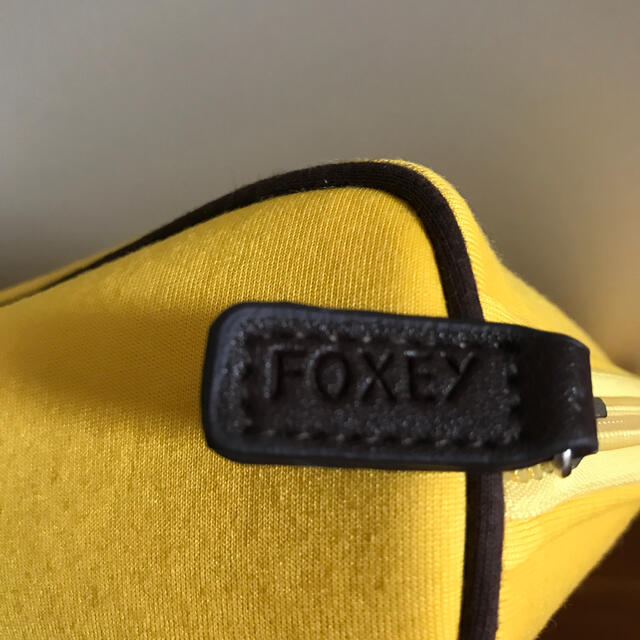 FOXEY(フォクシー)の【未使用】FOXEY ノベルティポーチ エンタメ/ホビーのコレクション(ノベルティグッズ)の商品写真