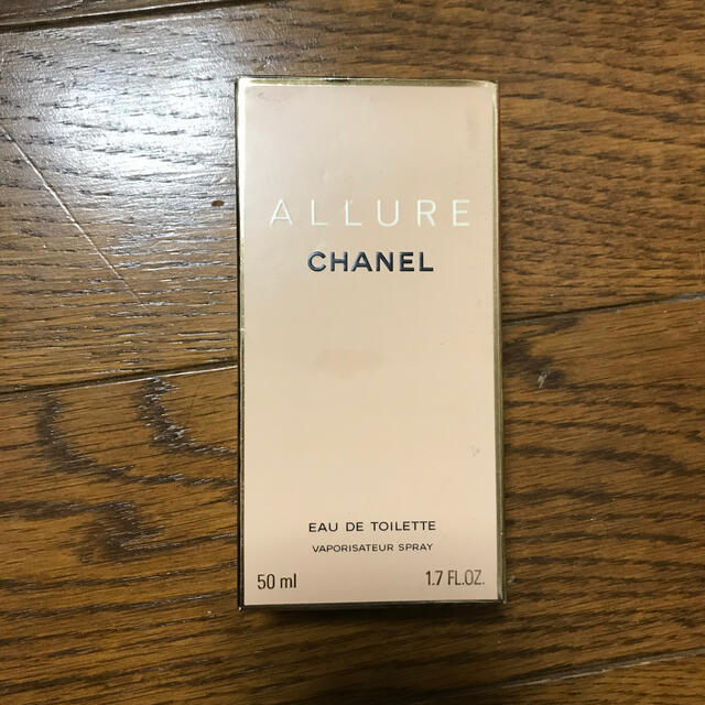 CHANEL(シャネル)のCHANEL アリュール　50ml 残9割ほど★ コスメ/美容の香水(香水(女性用))の商品写真