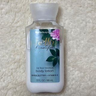 バスアンドボディーワークス(Bath & Body Works)のハロービューティフル ボディローション８８ml(ボディローション/ミルク)