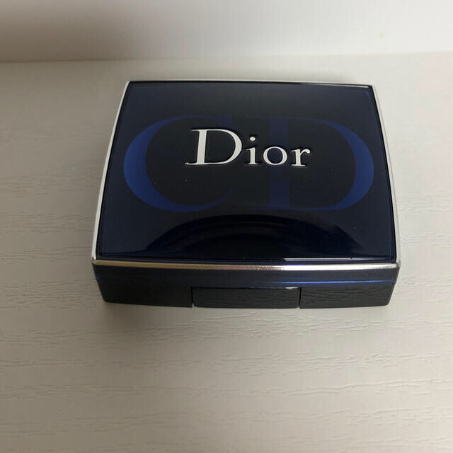 Christian Dior(クリスチャンディオール)のディオール　アイシャドウ コスメ/美容のベースメイク/化粧品(アイシャドウ)の商品写真