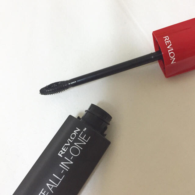 REVLON(レブロン)のREVLON 新作マスカラ コスメ/美容のベースメイク/化粧品(マスカラ)の商品写真