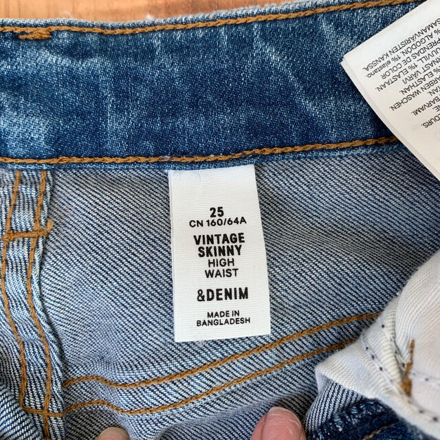 H&M(エイチアンドエム)のH&M vintageskinny ＆ denim レディースのパンツ(デニム/ジーンズ)の商品写真