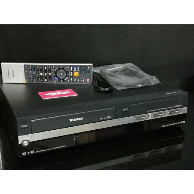 動作品　東芝 VARDIA RD-W301 VHS一体型HDD/DVDレコーダー