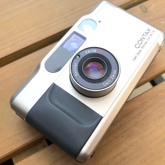 CONTAX コンタックスT2 チタンシルバー　美品