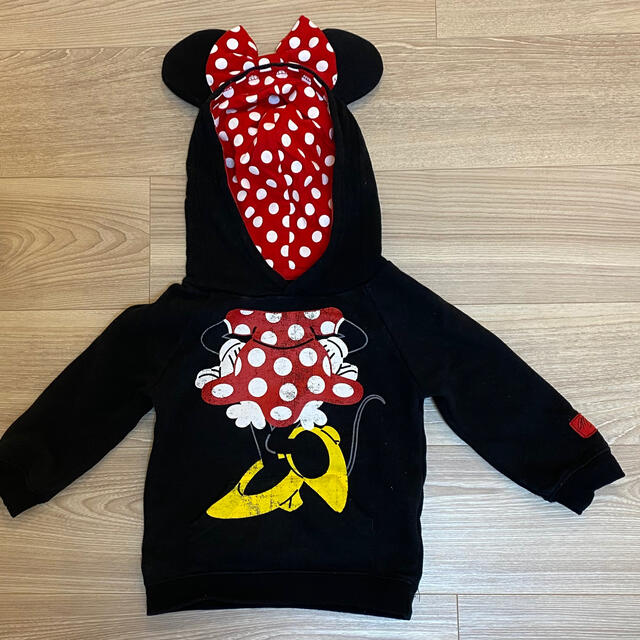 Disney(ディズニー)のミニーマウスパーカー　90cm キッズ/ベビー/マタニティのキッズ服女の子用(90cm~)(ジャケット/上着)の商品写真