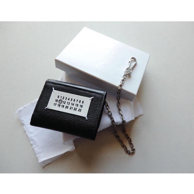 Maison Martin Margiela(マルタンマルジェラ)の新品✨MAISON MARGIELA✨スモール財布✨レア✨ レディースのファッション小物(財布)の商品写真