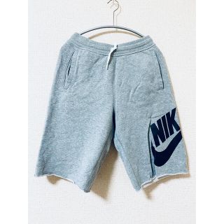 ナイキ(NIKE)のナイキ　スウェット　ハーフパンツ　グレー(ハーフパンツ)