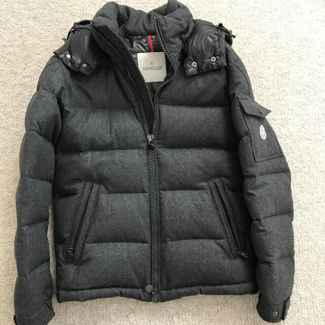 MONCLER(モンクレール)の【値下げ】モンクレールダウンジャケット　モンジュネーブル　【サイズ０】 メンズのジャケット/アウター(ダウンジャケット)の商品写真