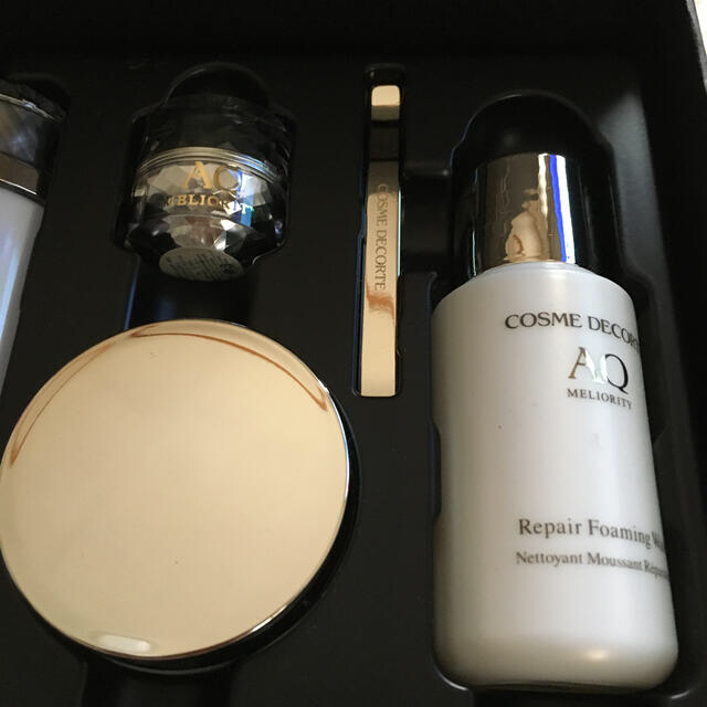 COSME DECORTE(コスメデコルテ)のCOSME DECORTE スキンケアセット コスメ/美容のスキンケア/基礎化粧品(その他)の商品写真