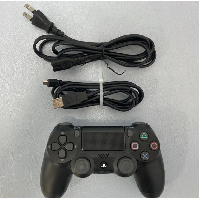 PlayStation4(プレイステーション4)のプレステ4 CUH-2200 500GB エンタメ/ホビーのゲームソフト/ゲーム機本体(家庭用ゲーム機本体)の商品写真