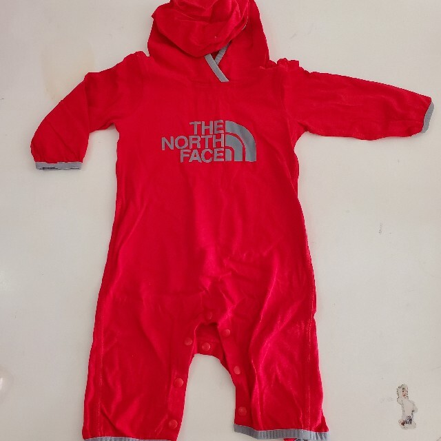 THE NORTH FACE(ザノースフェイス)のロンパース キッズ/ベビー/マタニティのベビー服(~85cm)(ロンパース)の商品写真