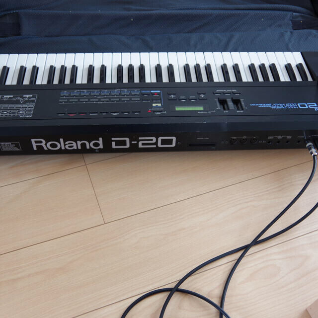 Roland社D20